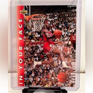 Michael Jordan 1992/93 Upperdeck Chicago Bulls In Your Face NBA Basketball Card